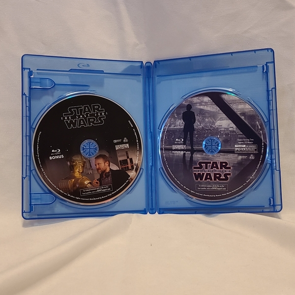 Star Wars: The Last Jedi Blu-Ray & DVD - Picture 3 of 3